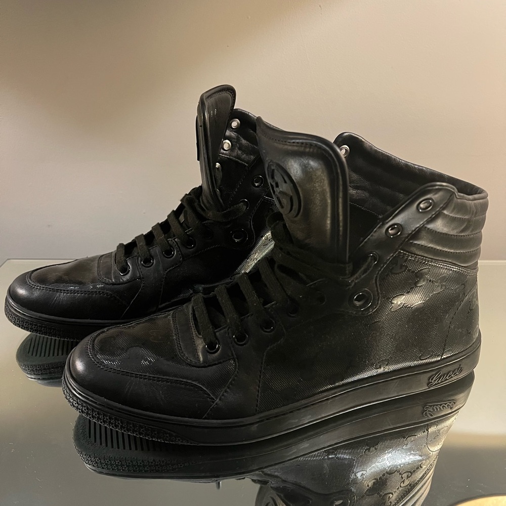 Black Gucci sneakers (mids high tops)